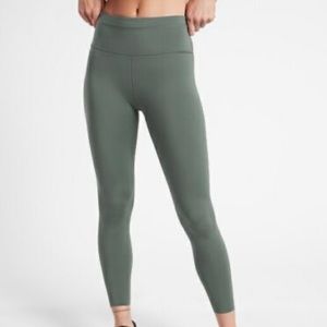 Athleta accelerate 7/8 legging